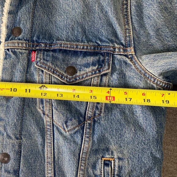 Levi's Type III Sherpa Trucker Denim Jacket Men's Small Blue Coca Cola Logo NWT - Picture 11 of 14